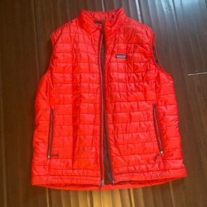 Mens Patagonia Primaloft vest